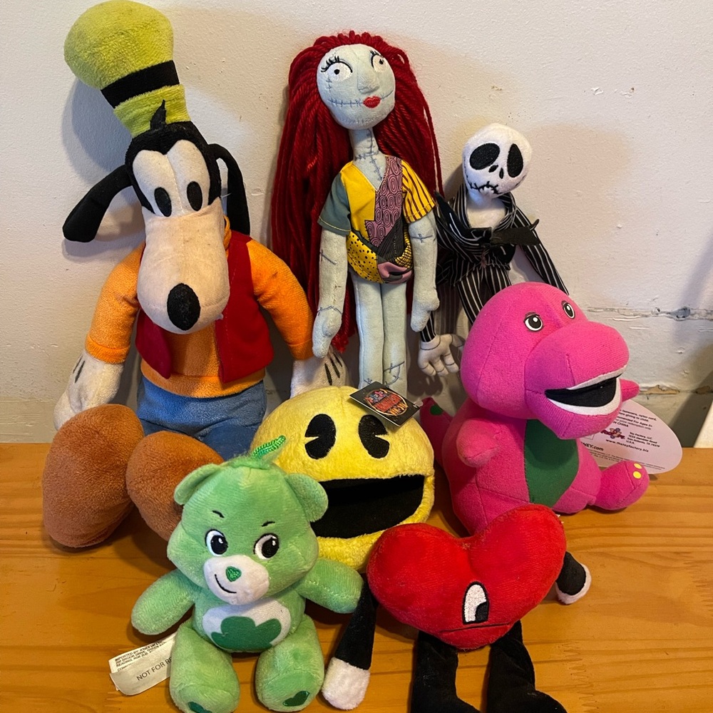 Disney Goofy and Friends Plush Toy Collection